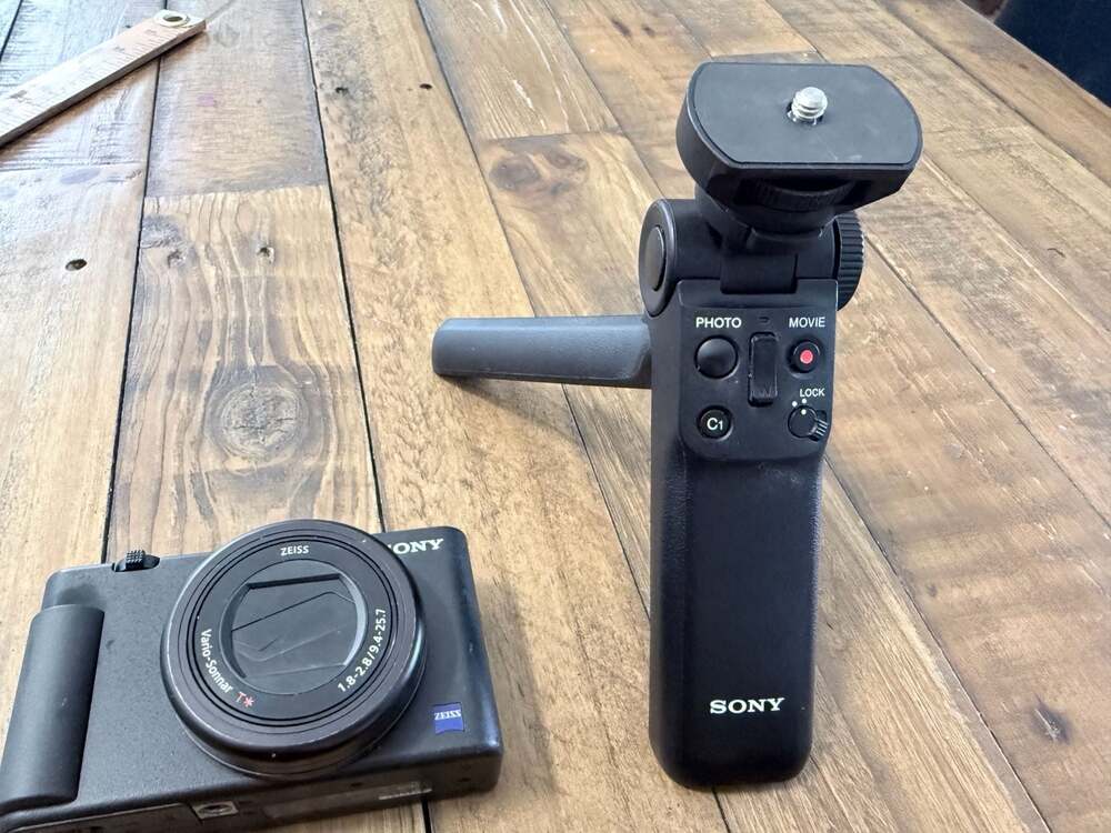 Sony ZV-1 Digital Vlogging Camera/ GP-Wireless Shooting Grip Tripod & Hard Case